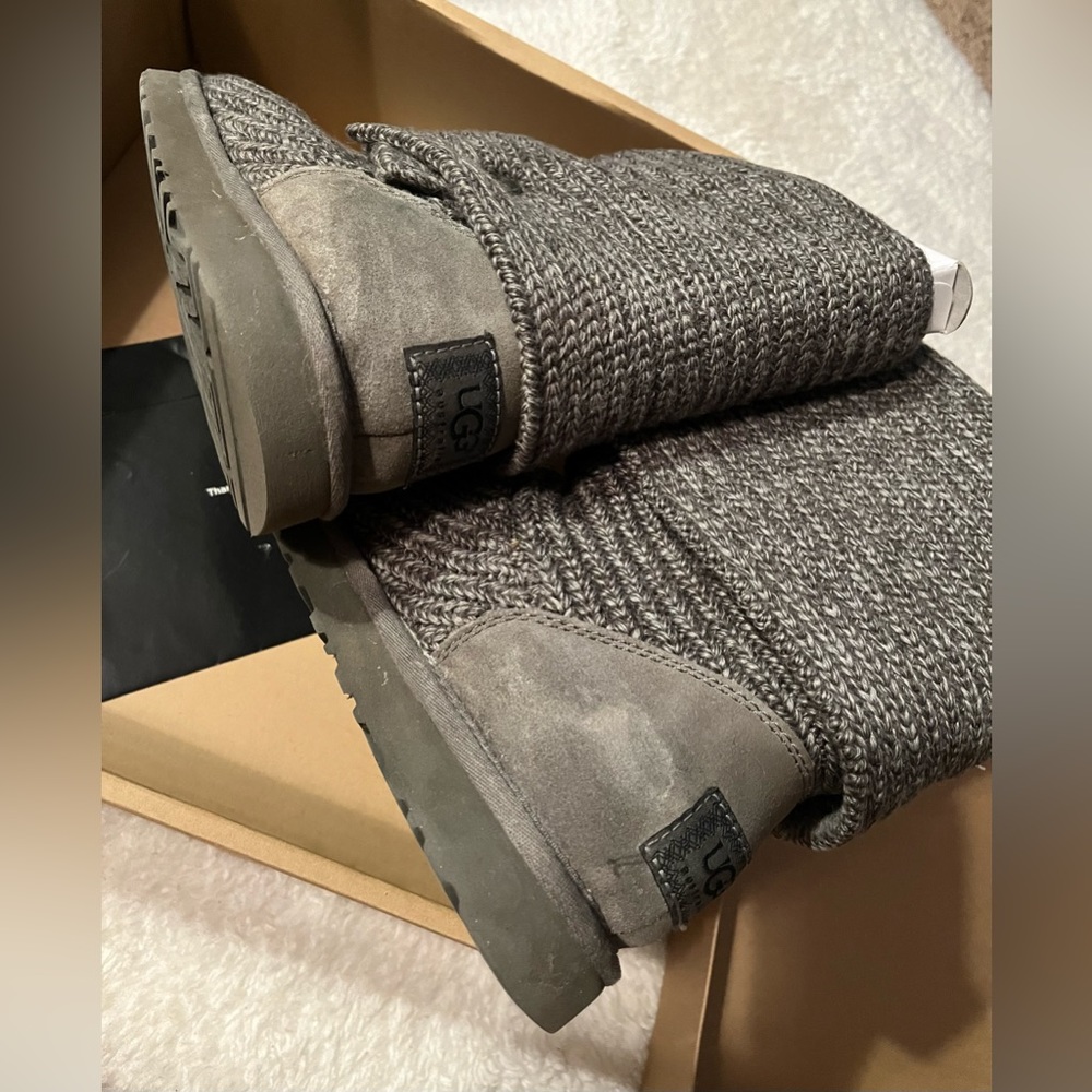 Ugh Classic Cardy Boot - Gray - Picture 4 of 7